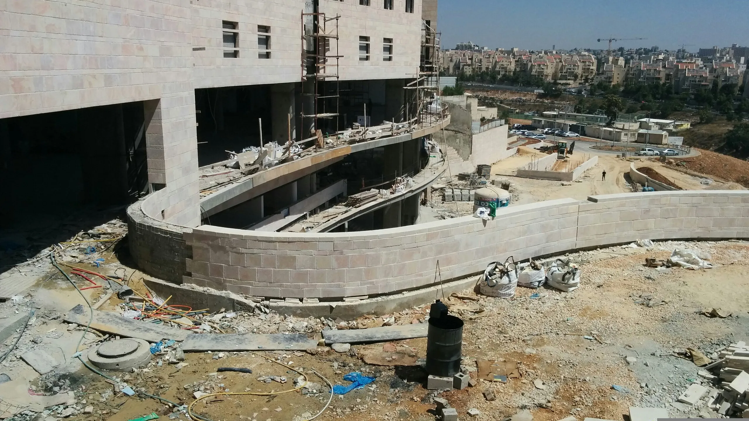 מרכז שלוה, בית וגן, צילום מהשטח 6